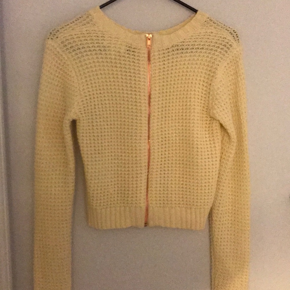 Crop top sweater with rose gold zipper in the back
